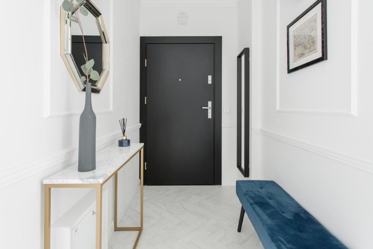 Luksusowy Apartament Hercena7 W Sercu Miasta Βρότσλαβ Εξωτερικό φωτογραφία