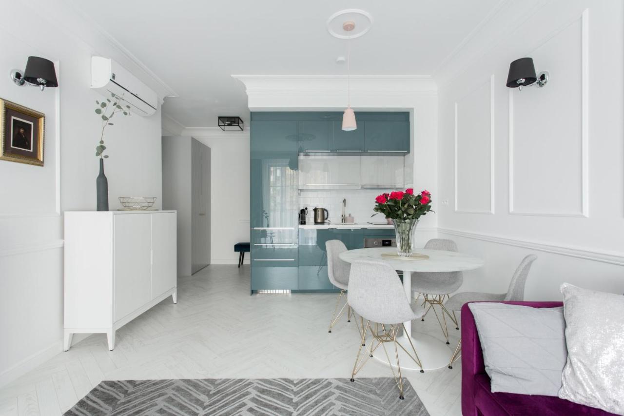 Luksusowy Apartament Hercena7 W Sercu Miasta Βρότσλαβ Εξωτερικό φωτογραφία