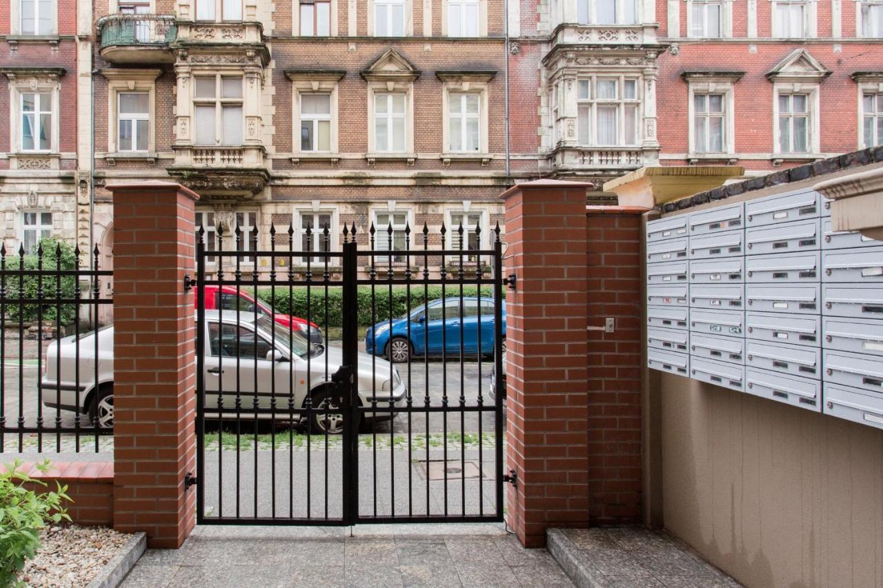 Luksusowy Apartament Hercena7 W Sercu Miasta Βρότσλαβ Εξωτερικό φωτογραφία