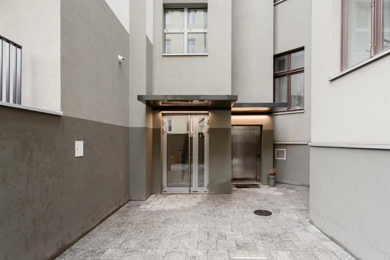 Luksusowy Apartament Hercena7 W Sercu Miasta Βρότσλαβ Εξωτερικό φωτογραφία
