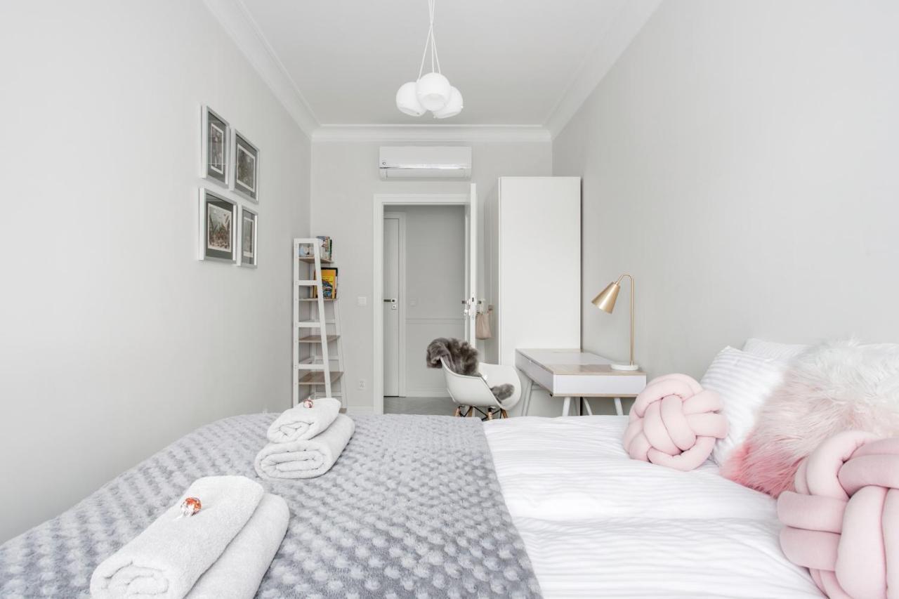 Luksusowy Apartament Hercena7 W Sercu Miasta Βρότσλαβ Εξωτερικό φωτογραφία